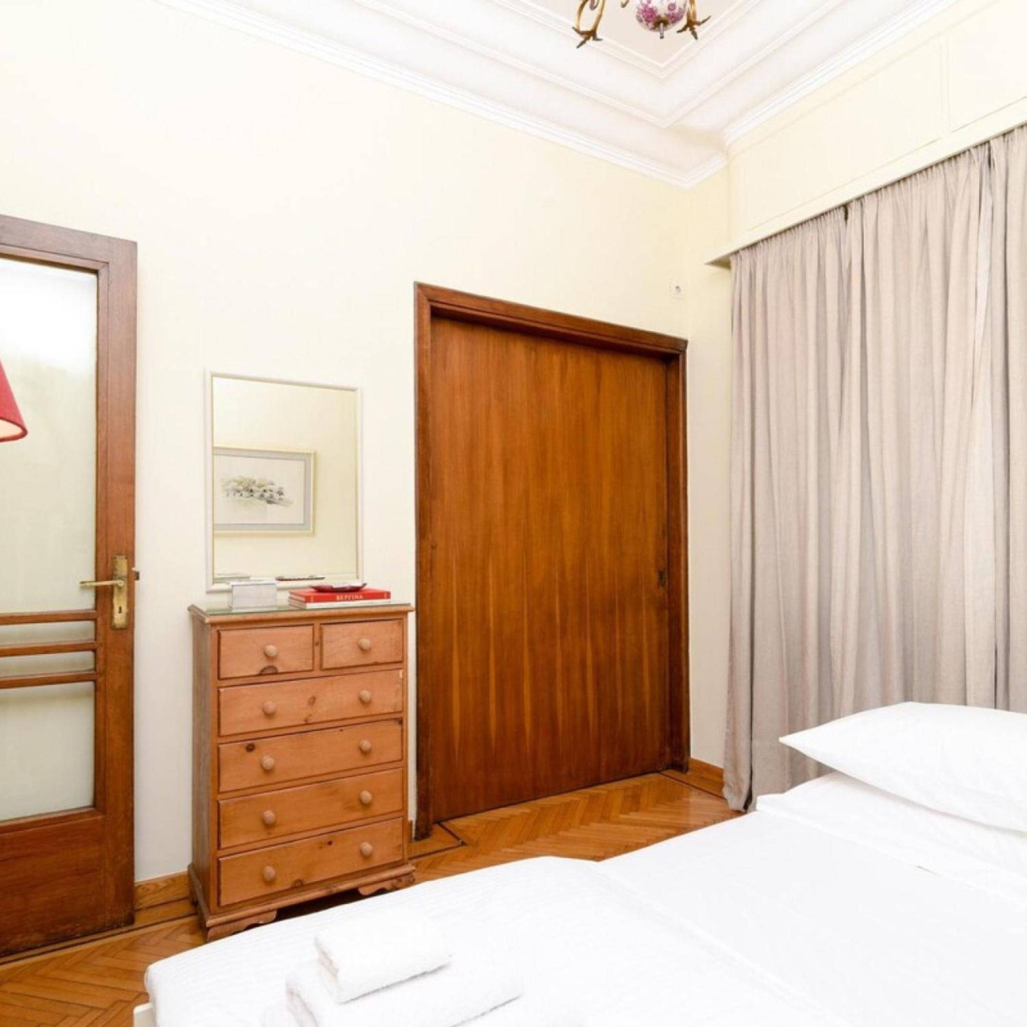 Classy Apartment In The Heart Of Athènes Extérieur photo